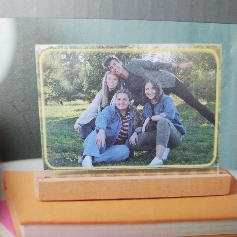 Glow picture frames - Picture 2 of 7